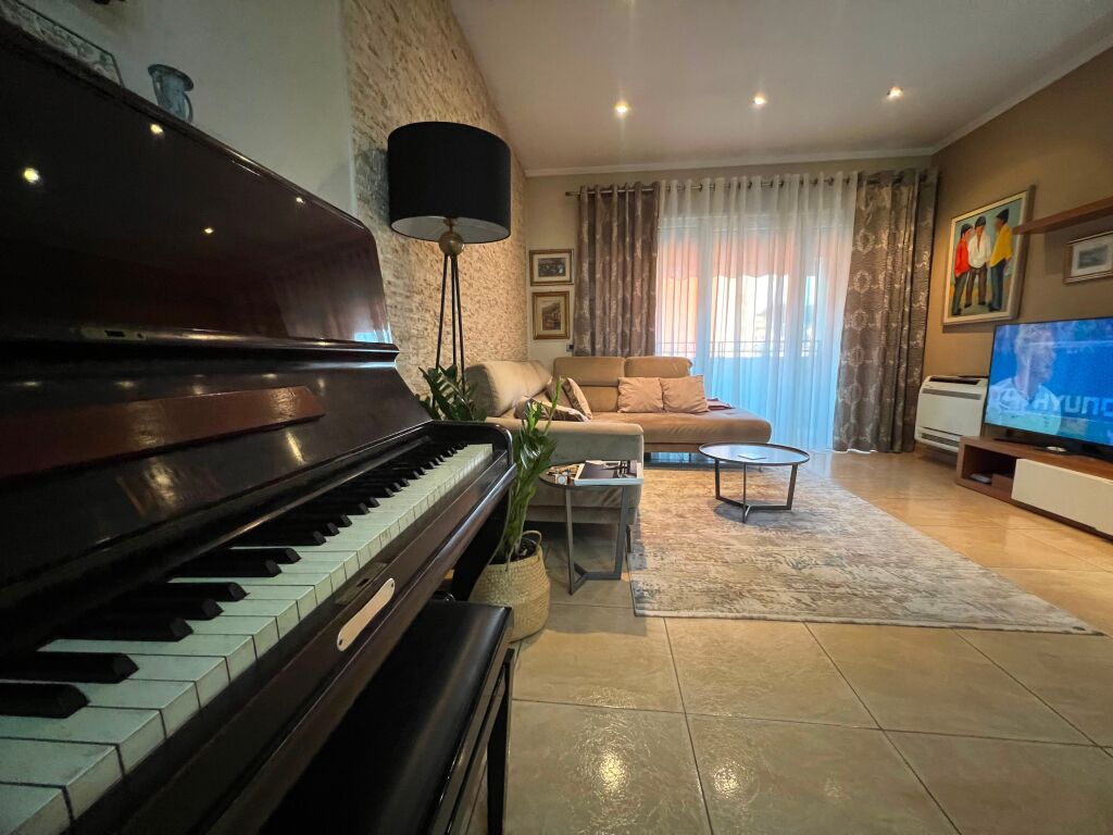 Apartament ne shitje 2+1+2 perball Delijorgjit