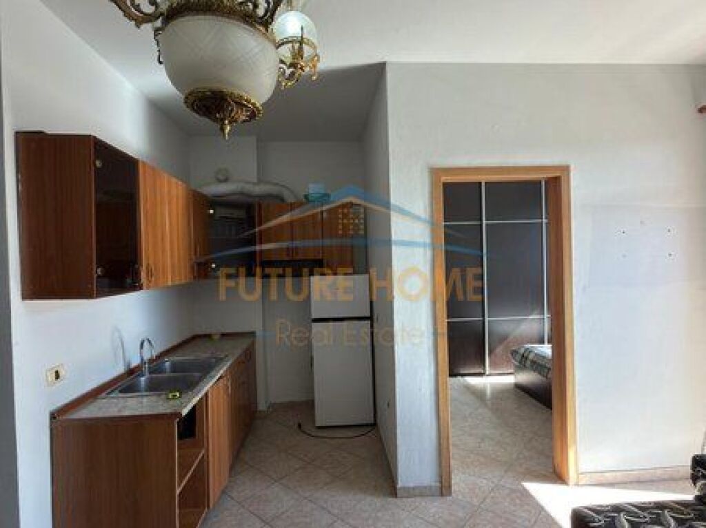 Shitet, Apartament 1+1, Misto Mame