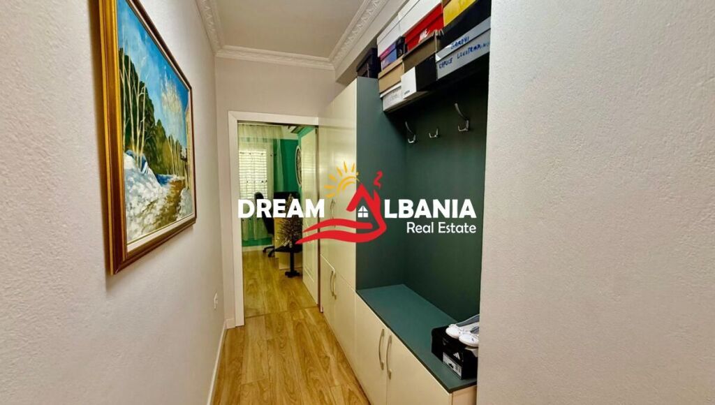 Jepet Apartament 2+1+2 me qera Komuna Paris, afer Pasticeri Nefeli (ID 42215608)