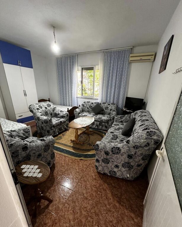 APARTAMENT 1+1. 35000 LEKE.BULEVARDI I RI