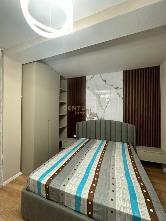 FOR RENT 2+1 APARTMENT NEAR KUQE SCHOOL !