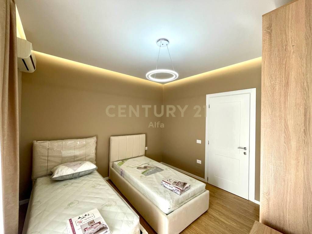 Apartament 2+1+2 me qira te Kopshti Botanik