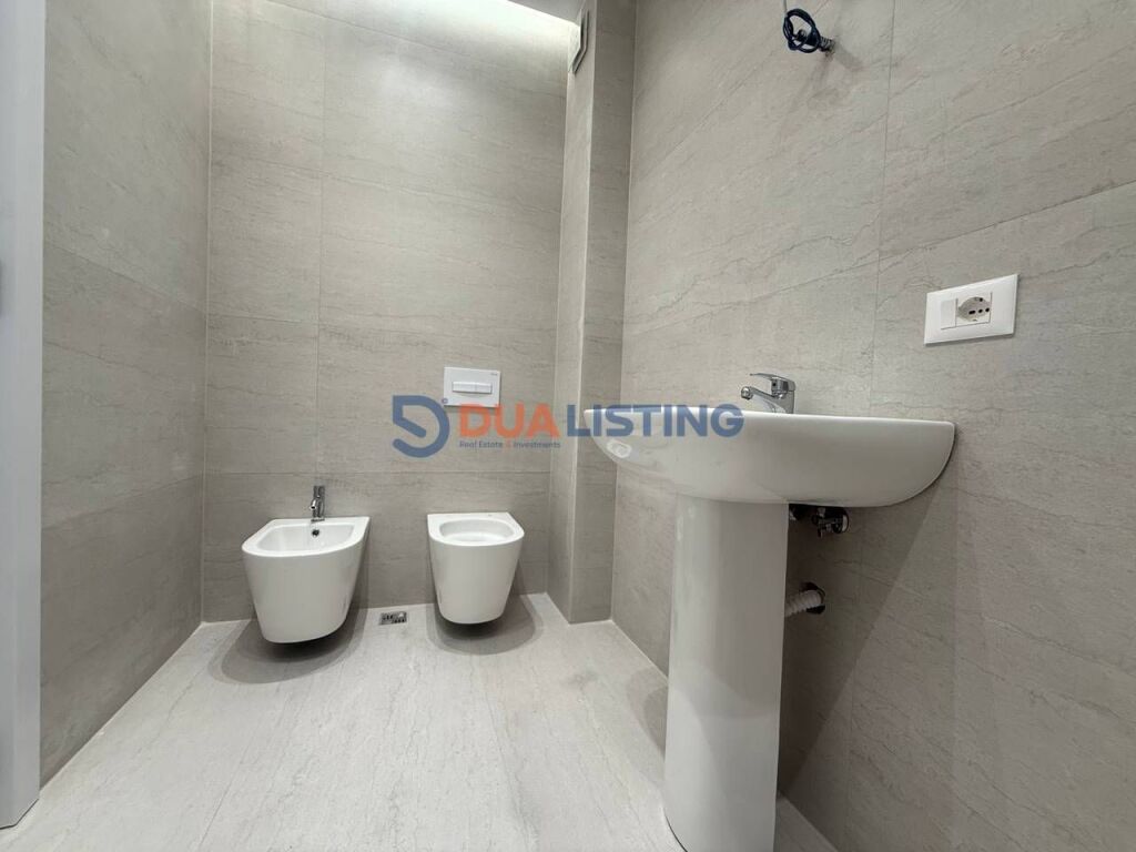 Ofrojme per shitje apartament 2+1 ne zonen e Paskuqanit tek Rezidenca Albulena.