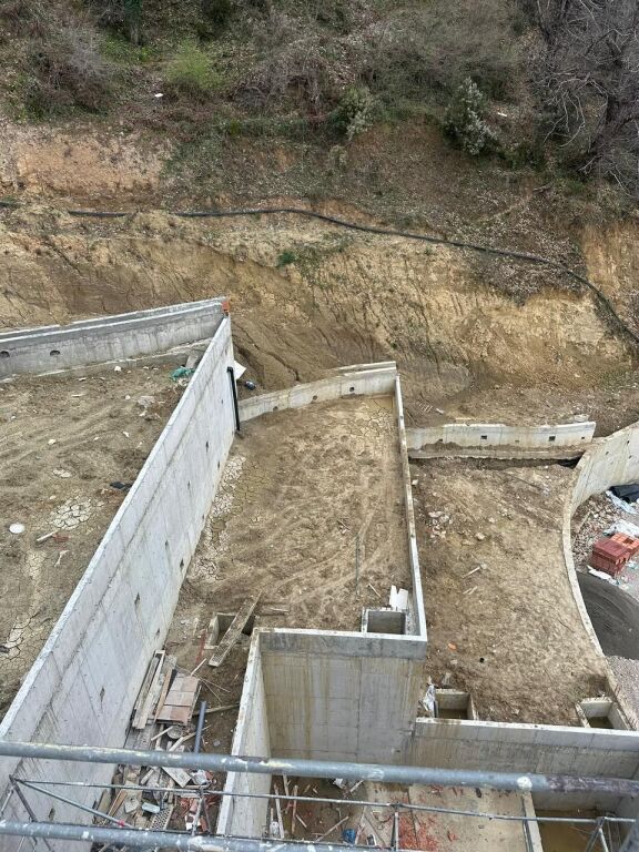 🌟 **Attico Esclusivo** con Splendida Terrazza 📍Kodra e Diellit 2 (Estensione) | Nuova Costruzione 2026 (Consegna tra 6 Mesi) | Giardino Privato Utilizzabile di 150 m² | 125,4 m² – €190.000 🔥🔥