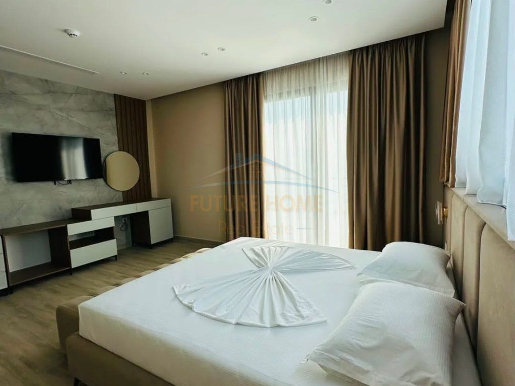 Shitet, Hotel, Radhimë , Vlorë.