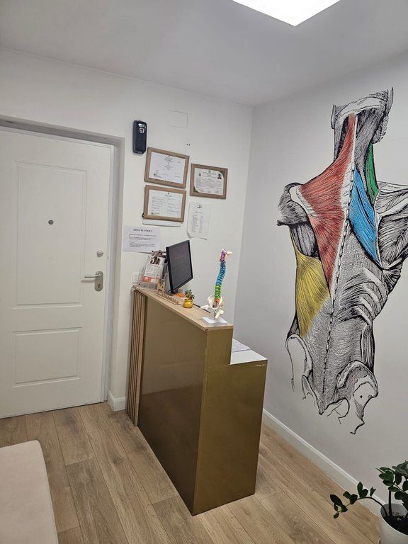 PHYSIOTHERAPY BUSINESS FOR SALE – READY TO WORK! 📍 Intersection of Kosovarëve Street with Paris Commune, Tirana 10,000 €
