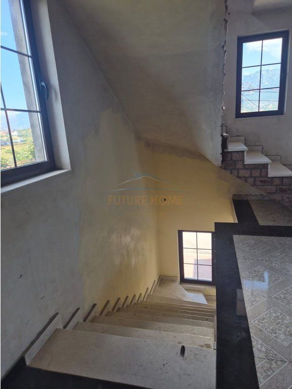 Shitje, 2 Apartamente, Sauk