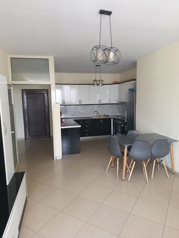 Affitto | Apartament 2 + 1 | Astir | 450 €/mese