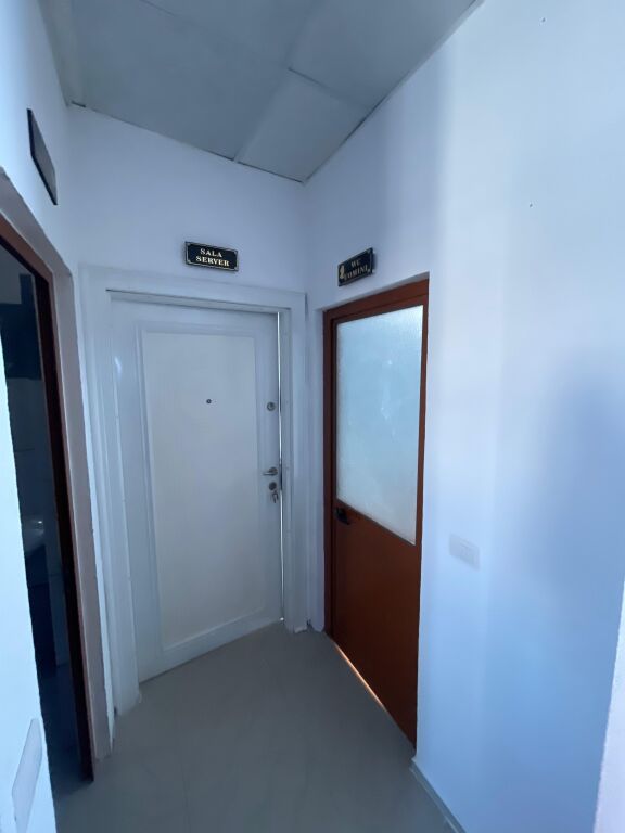 Call Center for Rent