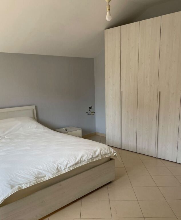 VILLA IN AFFITTO 272 M2 DON BOSKO 200.000 LEKE FH-81907