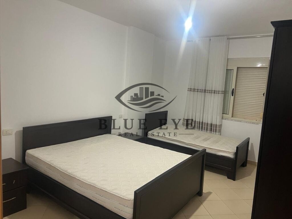 Jepet me qira apartament 2+1 – Shkëmbi i Kavajës!
