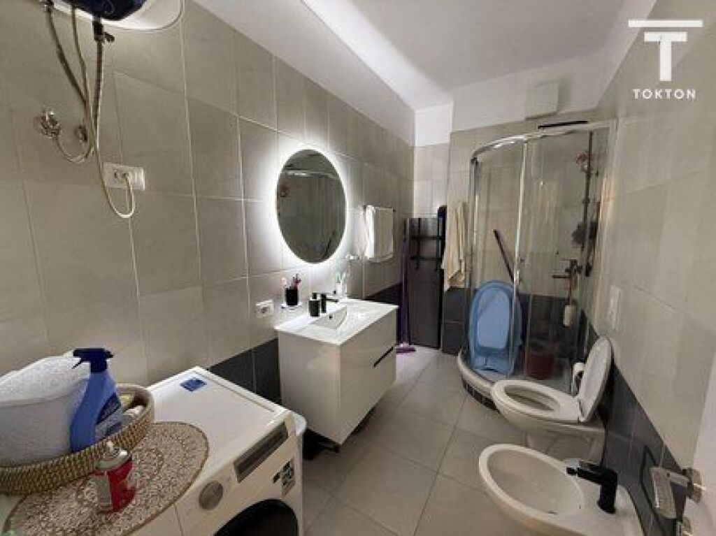 VENDESI, APPARTAMENTO 1+1, PAZARI I RI, TIRANA
