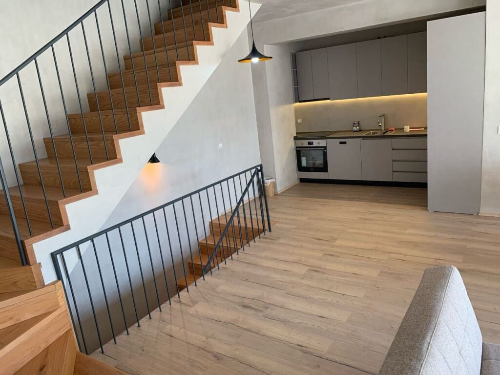 Affitto | Triplex 2 + 1 | Kodra e Diellit 2 | 1200 €/mese