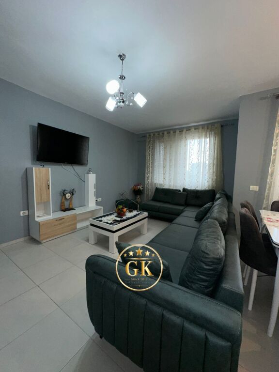 APPARTAMENTO 3+1+2 CON BALCONE IN AFFITTO VICINO ALL'OSPEDALE