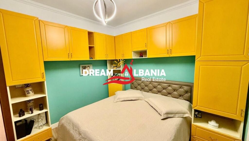 Jepet Apartament 2+1+2 me qera Komuna Paris, afer Pasticeri Nefeli (ID 42215608)