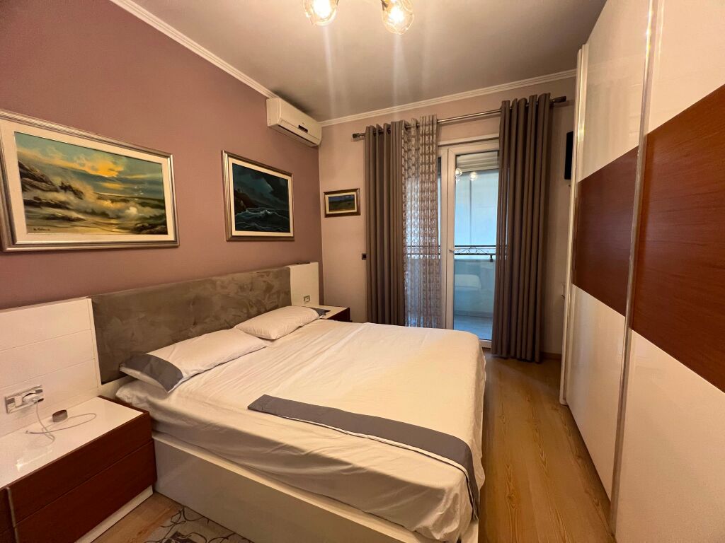 Apartament 2+1+2+2 ballkone perballe Kompleksit Delijorgji