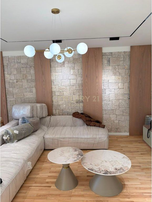 BOTANICAL GARDEN, APARTMENT 2+1+2+PARKING FOR RENT 1,300 € /Month