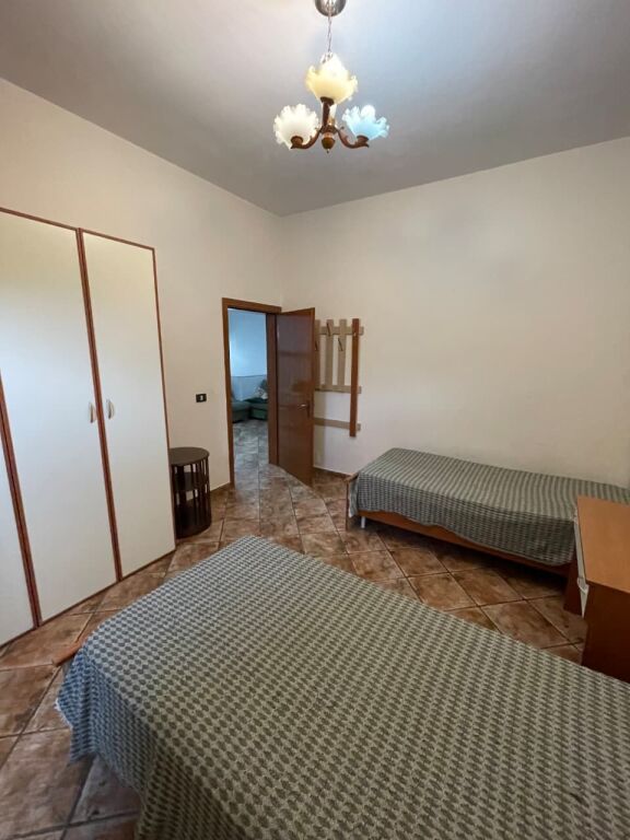 Appartamento 2+1 in affitto in Via Durazzo, vicino all'Hotel Colosseo, Zogu i Zi, Via Kavaja, 21 Dhjetori.