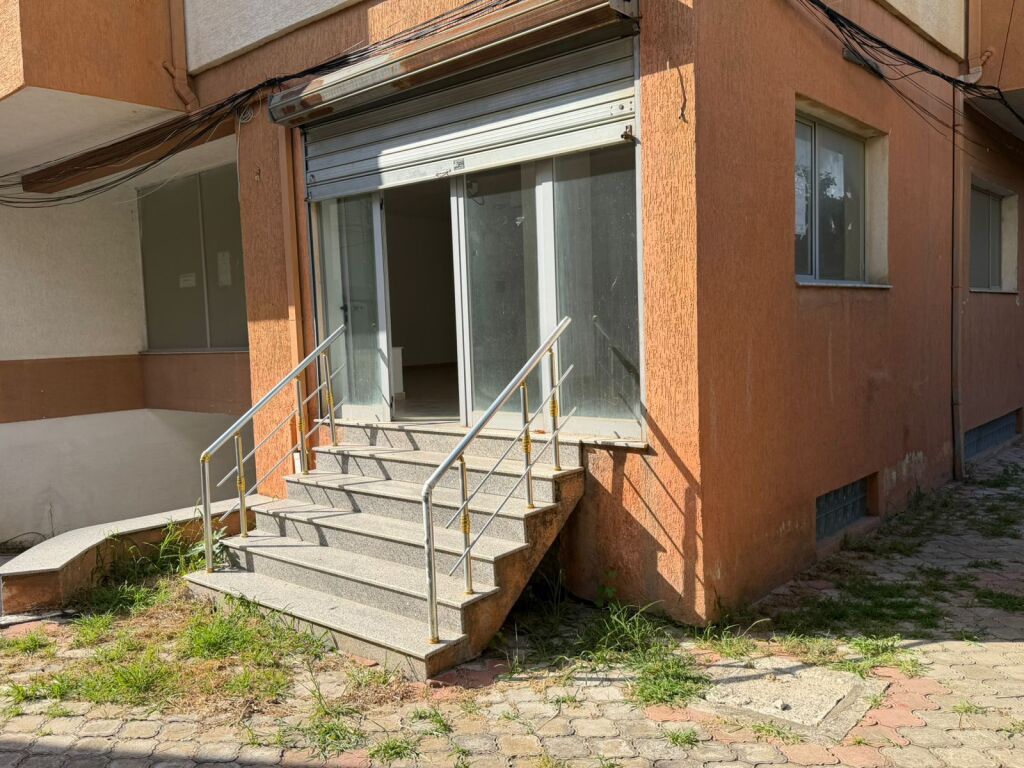Commercial Property for Sale in Plazh