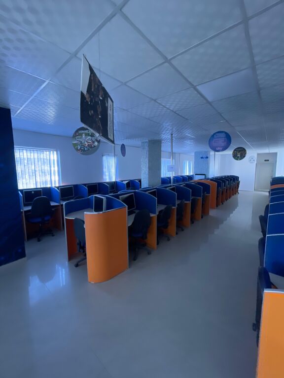 Call Center for Rent