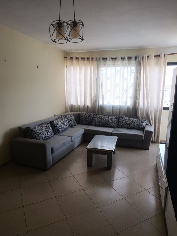 Affitto | Apartament 2 + 1 | Astir | 450 €/mese
