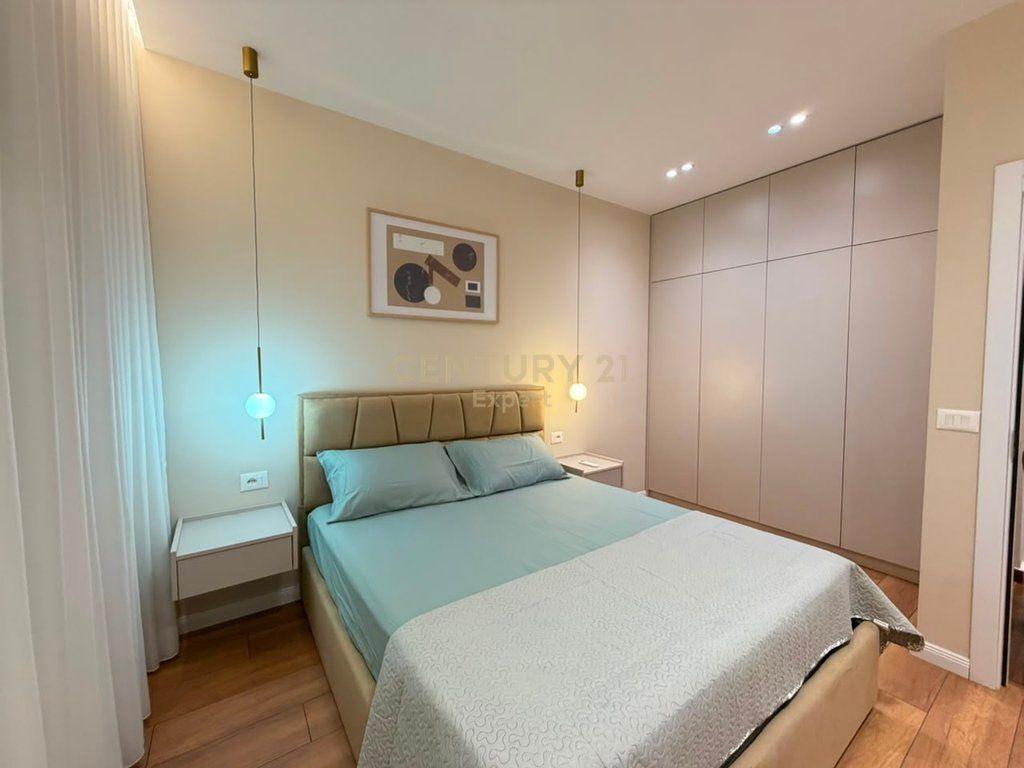 Apartament 1+1 per shitje te Pazari i Ri