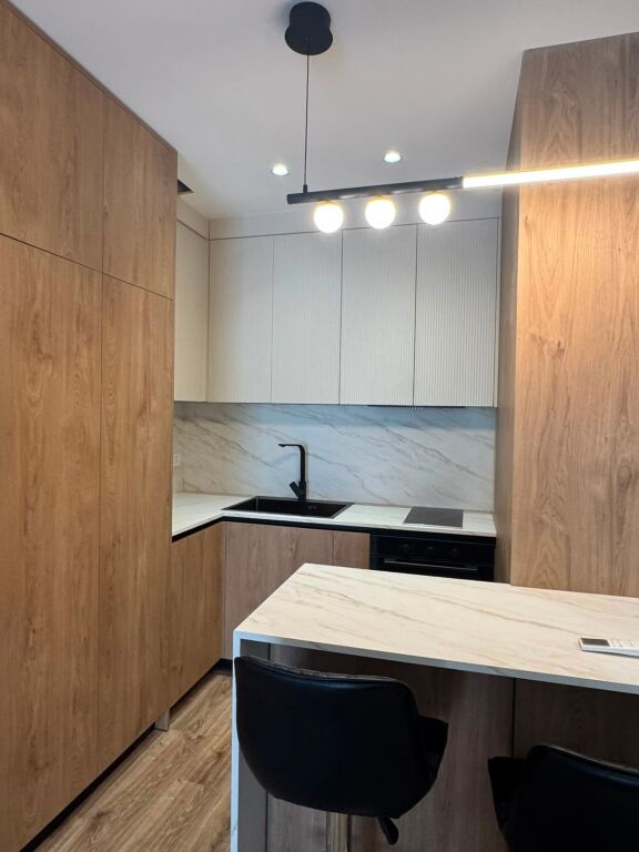 Qera | Apartament 1 + 1+Ballkon | Laprake | 750 €/muaj