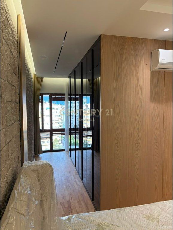 BOTANICAL GARDEN, APARTMENT 2+1+2+PARKING FOR RENT 1,300 € /Month