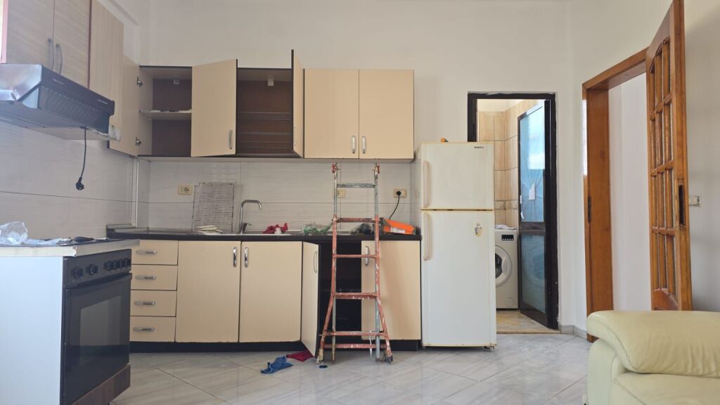 APARTMENT 1+1. 30000 LEKE.ASTIR