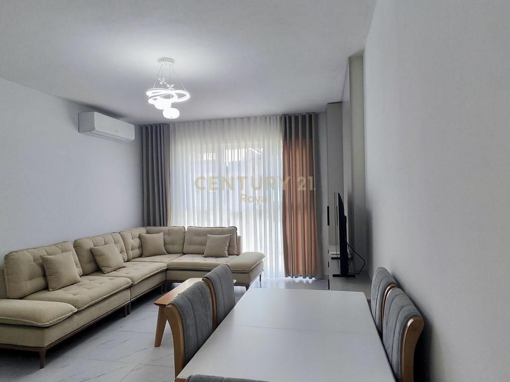 Appartamento 2+1 in affitto 700 € /Mese astir
