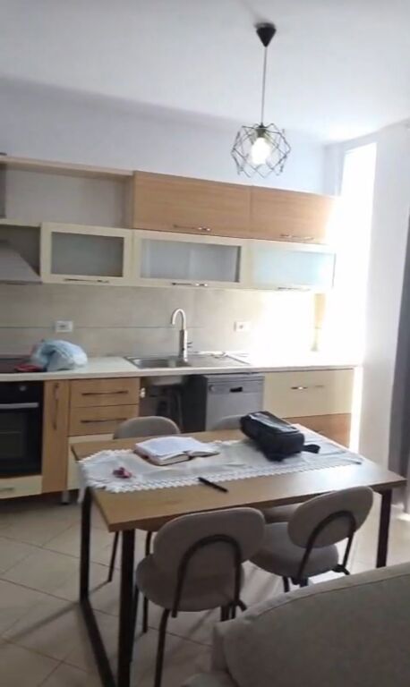 ✨ APARTAMENT 1+1 ME QIRA TE KOMUNA E PARISIT ✨