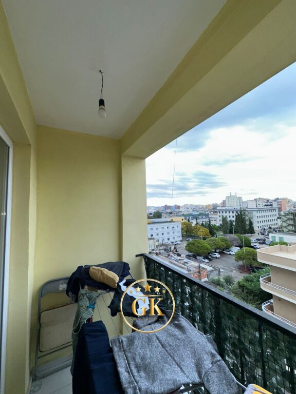 APPARTAMENTO 3+1+2 CON BALCONE IN AFFITTO VICINO ALL'OSPEDALE