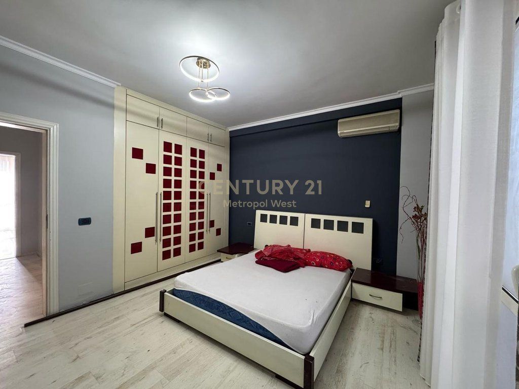 Apartament 2+1+2 me Qira pranë Vasil Shanto 650 € /Muaj
