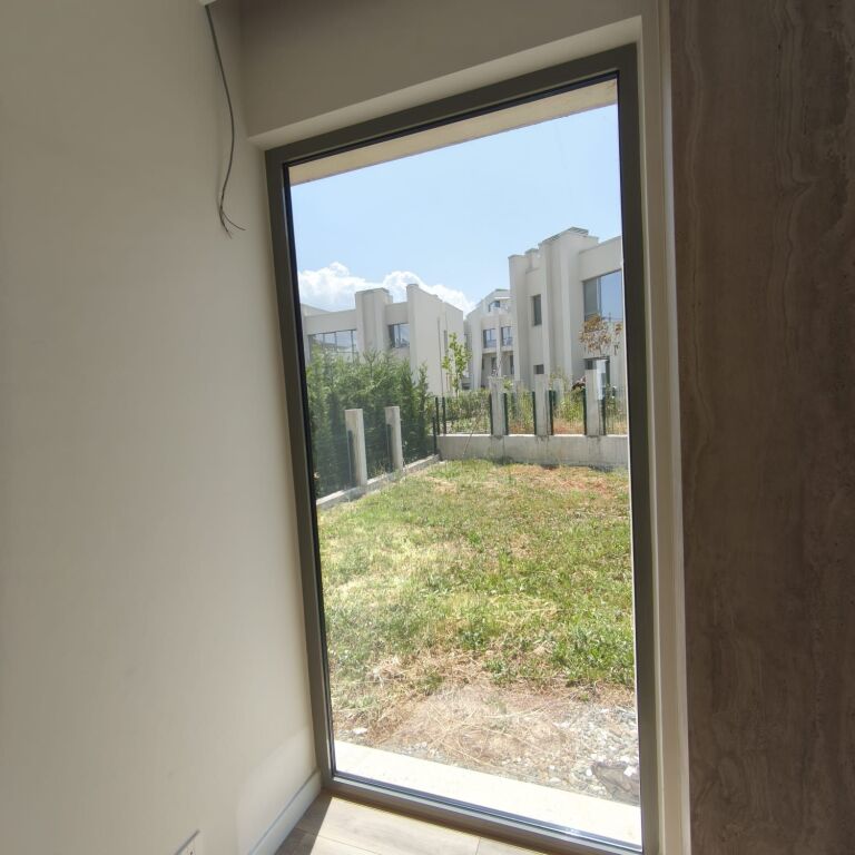 🏡 JEPET ME QIRA VILË – GREEN VALLEY
