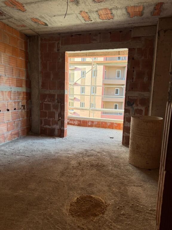 🏡 Shitet Apartament 1+1 tek Belfiore 1