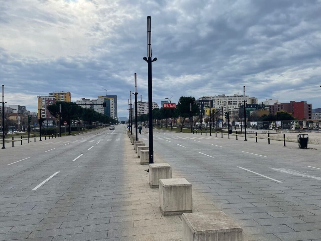FOR SALE  Apartment 2+1+2  New Boulevard