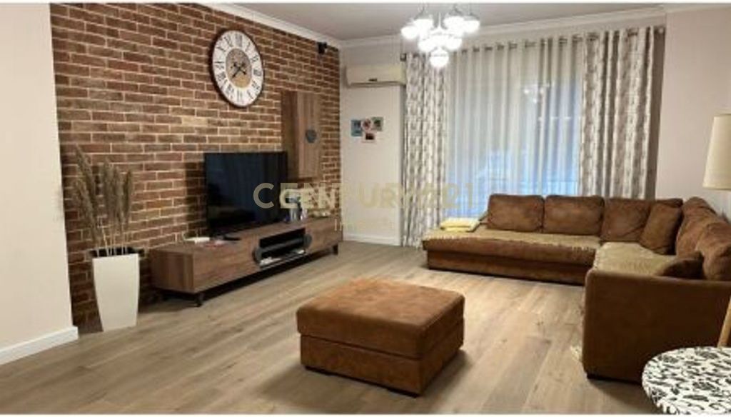 Apartament 2+1+2 për Shitje në Vizion Plus, Tiranë. 269,000 €