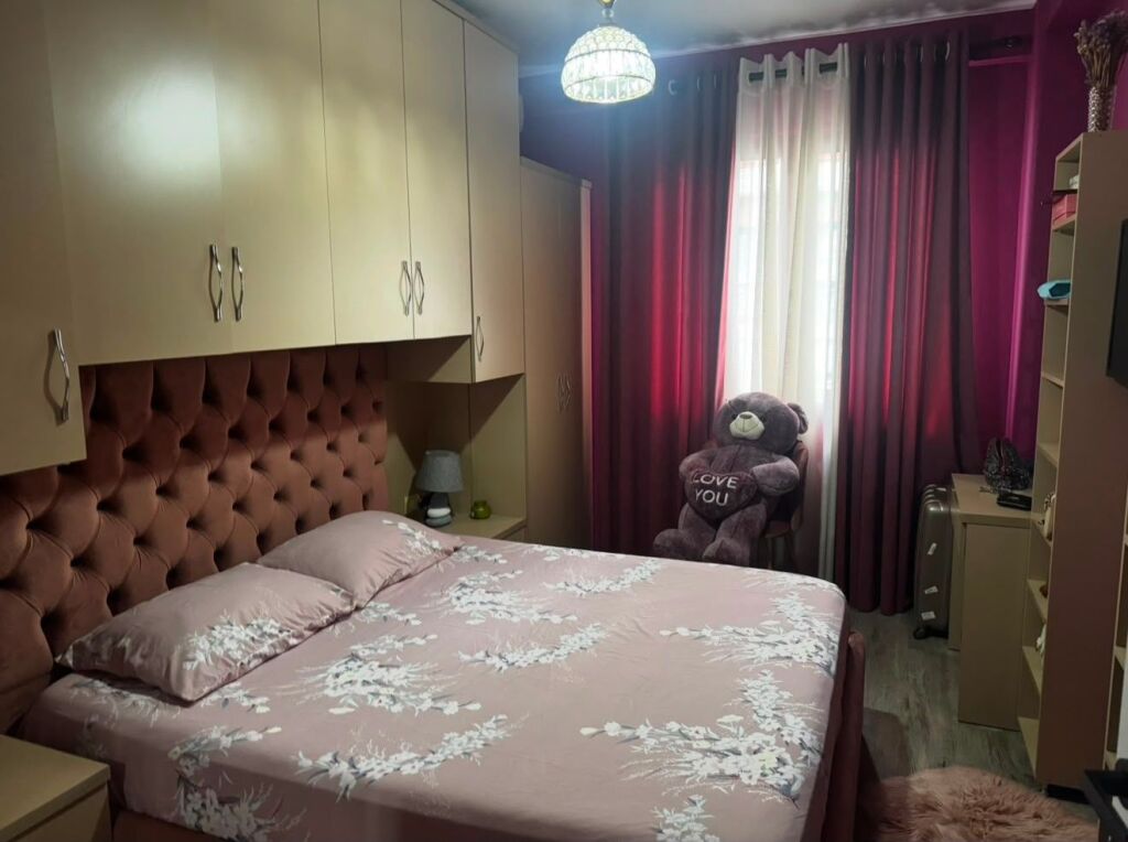 Jepet me qira apartament 1+1