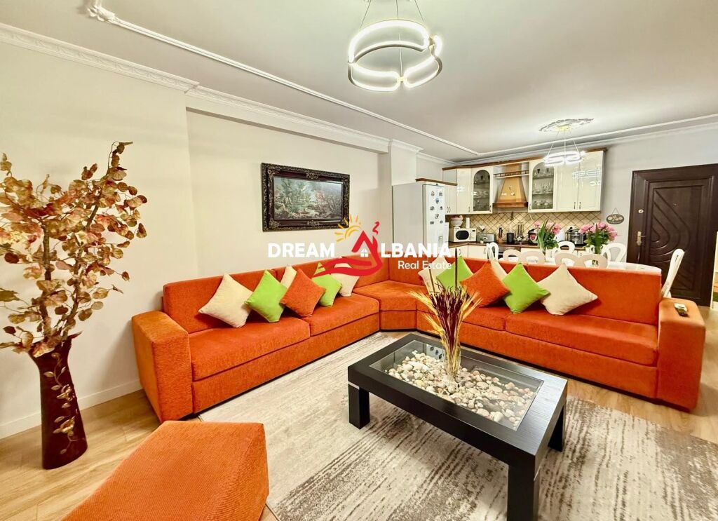 Apartment 2+1+2 for rent in Komuna Paris