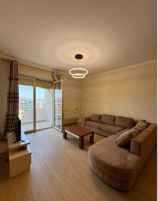 Apartament 2+1+2 për Shitje në Fresk