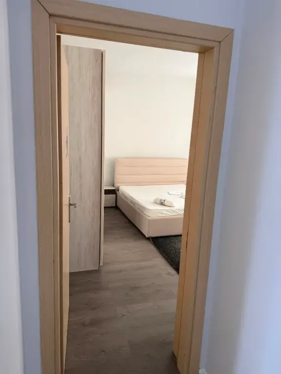 Affitto | Apartament 2 + 1 | Liqeni i Thate | 700 €/mese