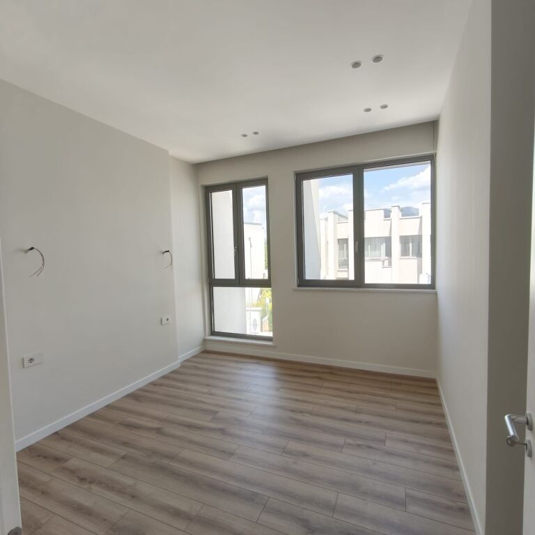 🏡 JEPET ME QIRA VILË – GREEN VALLEY
