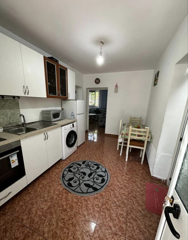 APARTAMENT 1+1. 35000 LEKE.BULEVARDI I RI