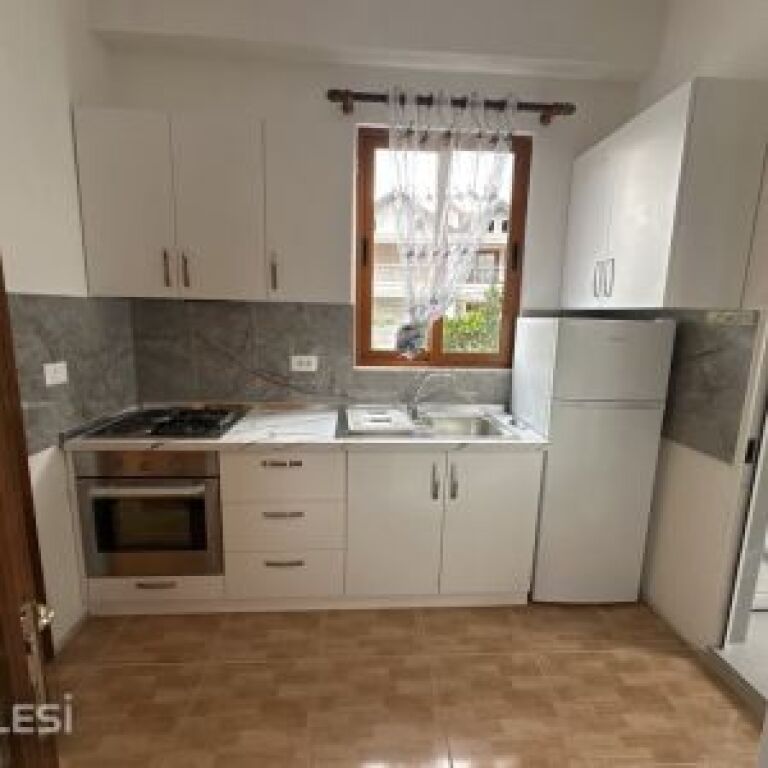 Casa in affitto Zogu I