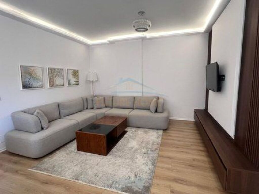 Shitet,Apartament 2+1, Don Bosko, Tirane