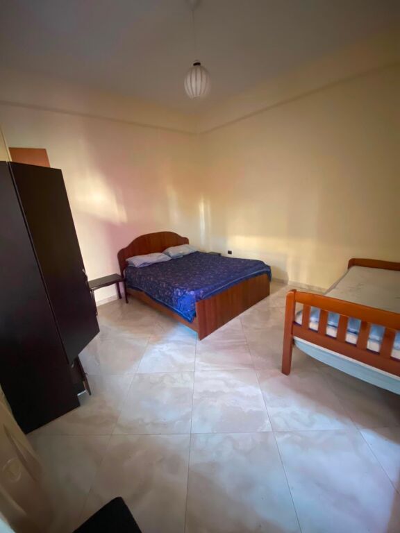 Affitto | Shtëpi private 1 + 1 | Paskuqan | 350 €/mese