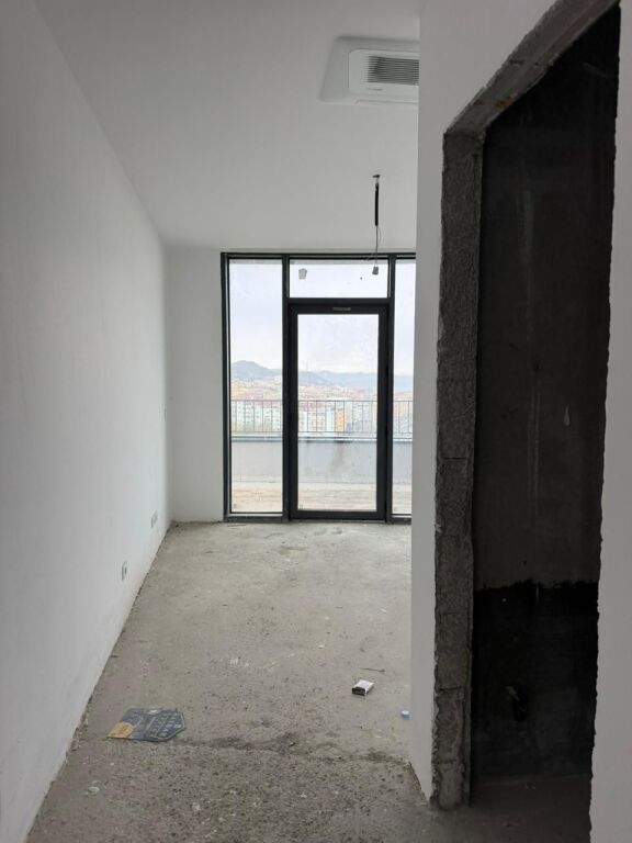 🔥 SUPER ÇMIM‼️  🏡 Apartament 2+1+2 për Shitje te Lake View Residence – Liqeni Artificial