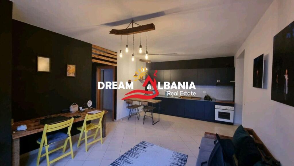 Jepet Apartament 2+1+2 me qera Komuna Paris, Rruga Ibrahim Dervishi (ID 42215607)