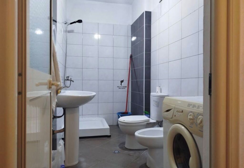 VENDESI APPARTAMENTO 1+1 ASTIR 18.000.000 LEKE FH-81837