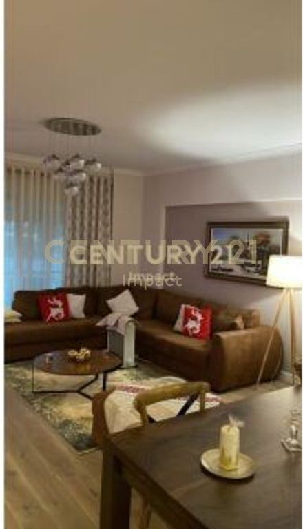 Apartament 2+1+2 për Shitje në Vizion Plus, Tiranë. 269,000 €